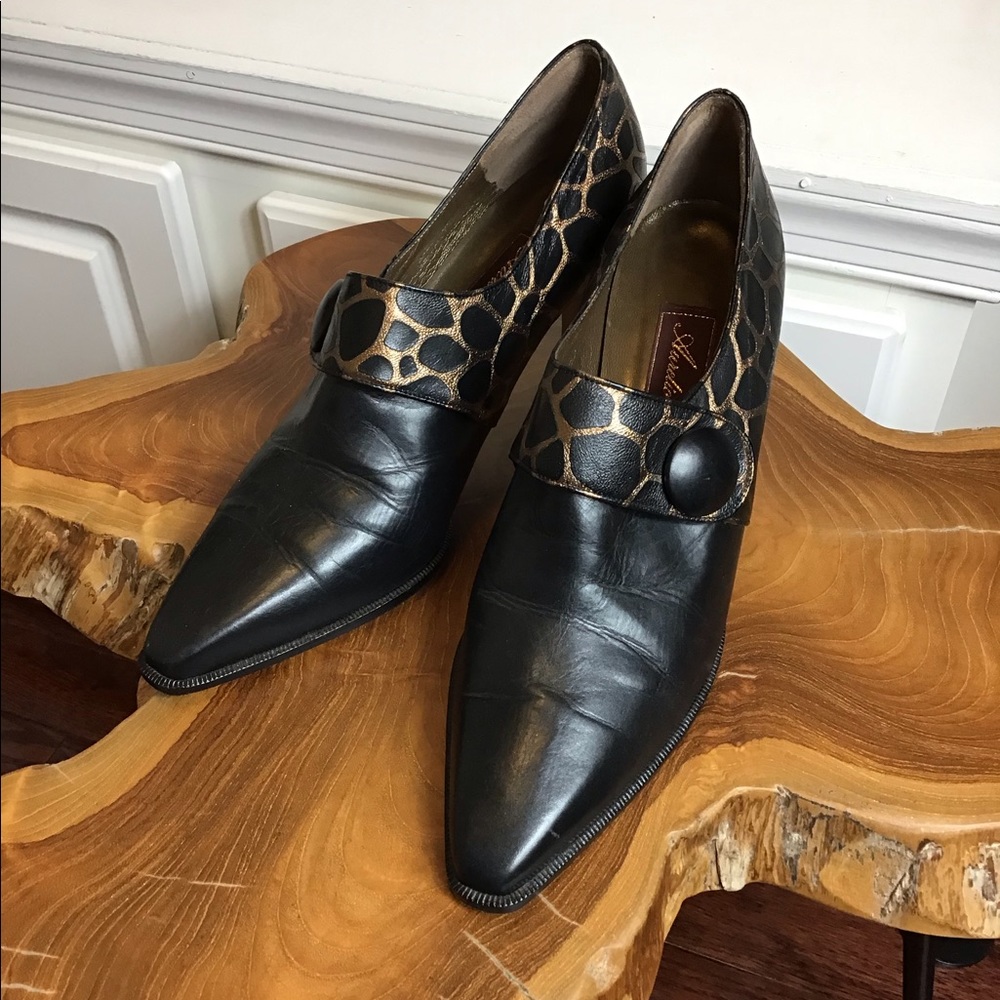 Aurelio Garcia animal print leather heels